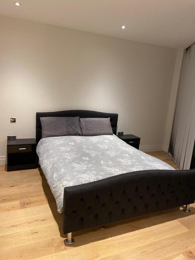 Studio Come 1 Bed Flat In Vauxhall Next To Battersea Лондон Екстериор снимка